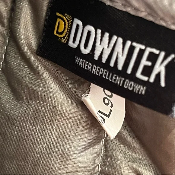 L.L. Bean Women's Ultralight 850 Down Jacket, Gray, Size XL, Downtek Pertex - Picture 11 of 14